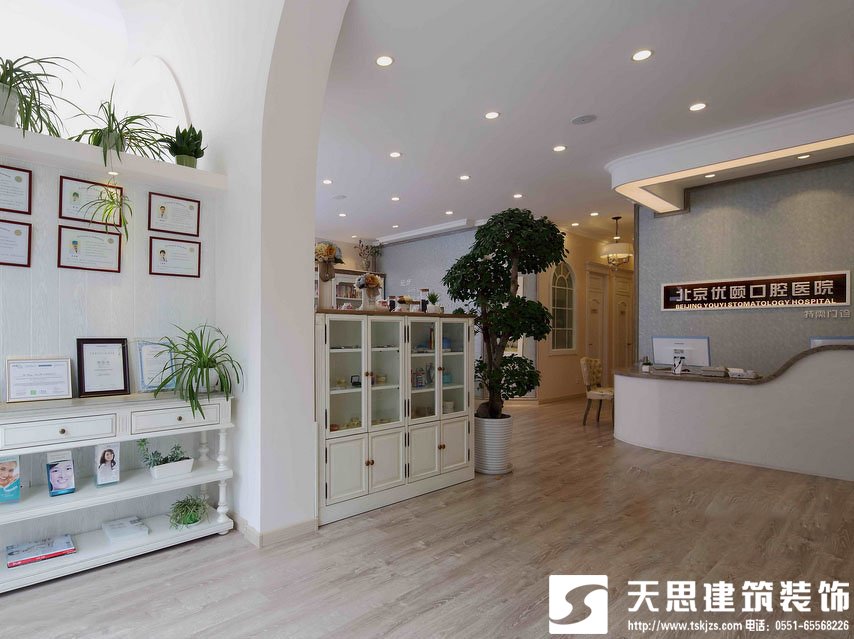 <a href=http://www.jstongyue.com/yiyuananli/ target=_blank class=infotextkey>合肥醫(yī)院裝修</a>專(zhuān)注打造良好的就醫(yī)環(huán)境